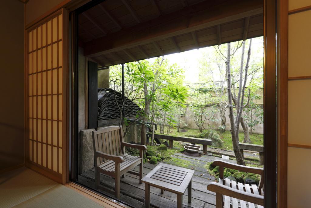 Yufuin Souan Kosumosu Hotel Exterior foto