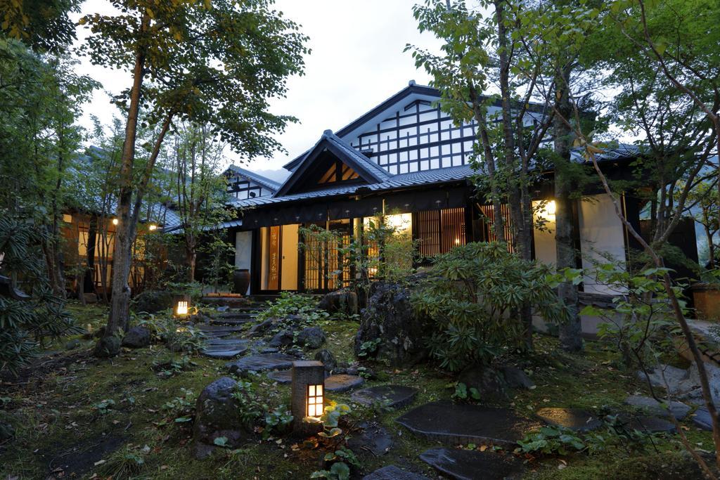 Yufuin Souan Kosumosu Hotel Exterior foto
